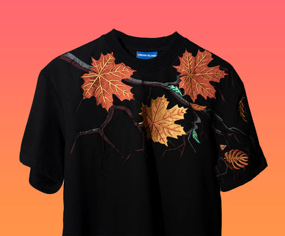 Black Maple leaf T-shirt