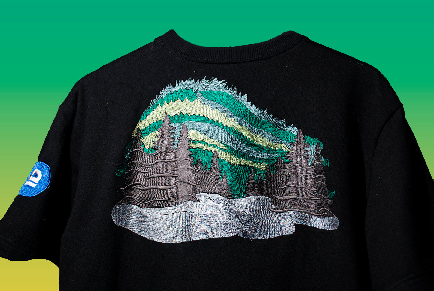 Northern lights T-shirt in jet black